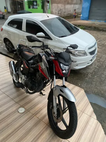 Fan 160 preta, com a frente da 25 e o tanque também pra vender nova zero, 2017