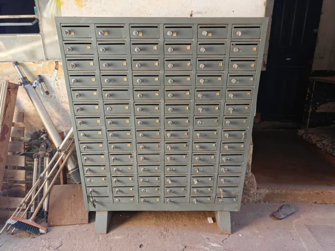 Caixa de correios caixa postal armário de correspondência guarda objetos 