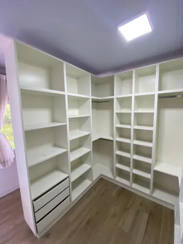 Closets em módulos 