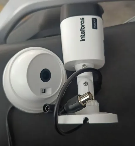 Câmera bullet e dome novas