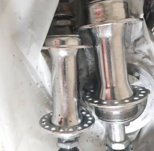 2 Cubo Para jante de Bicicleta, inox,usado, Dianteiro Traseiro