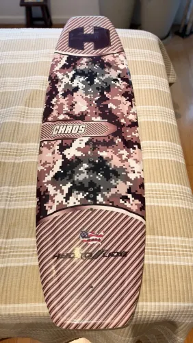 Wakeboard Hydrolide Chaos 143 R$ 1000