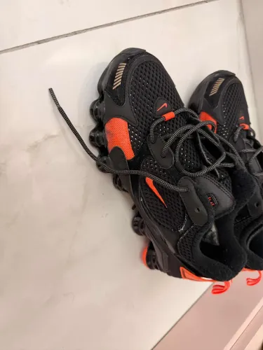 Tênis Mizuno prophecy e Nike shox
