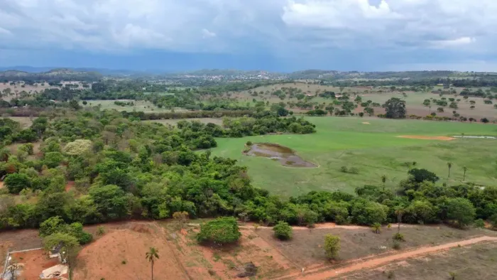 Lotes Planos 1.000m2 Pagamento Facilitado em Condomínio Perto de Sete Lagoas