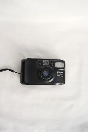 Nikon One Touch Zoom AF 38-70 (câmera analógica)
