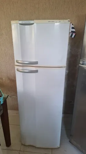 Geladeira Eletrolux