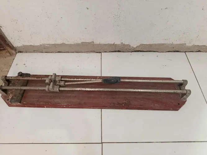 Cortador de Cerâmica