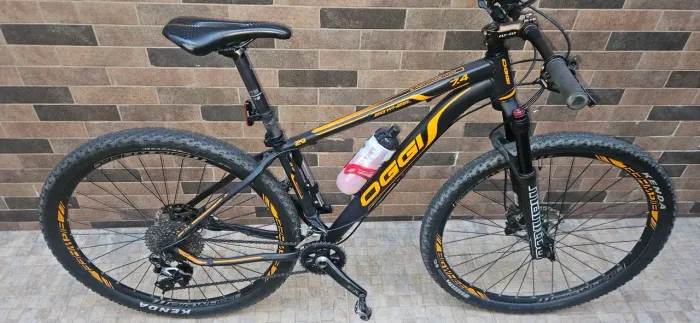 Oggi Big Wheel 7.4 Aro 29 | Shimano SLX 11v Completa | Suspensão Manitou a Ar