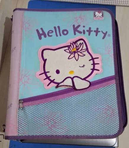 Fichario A4,  pasta com ziper- SANRIO 