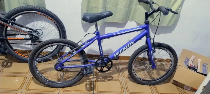BICICLETA BMX WENNY ARO 20 - NOVÍSSIMA