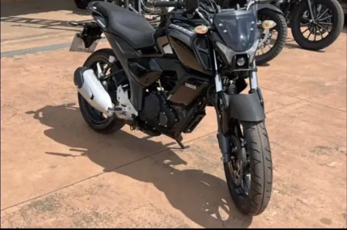 YAMAHA FZ15 2023