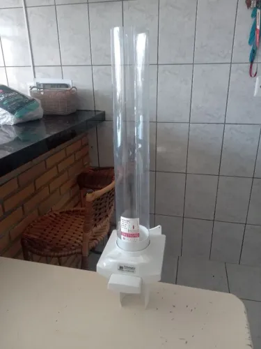 Suporte pra papel higiênico e copos descartáveis