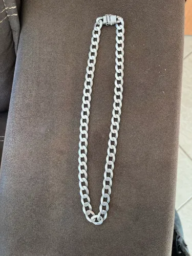Cordão de prata