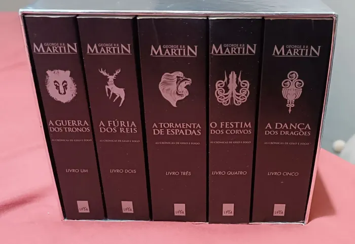 Kit de livros As Crônicas e Gelo e Fogo colecionador/ livro Fogo e Sangue