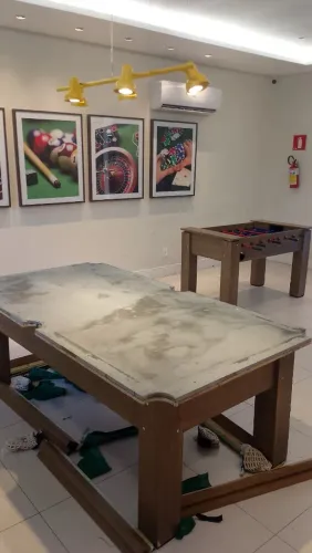 Trabalhamos com vendas e reformas de mesas de sinuca e totó 
