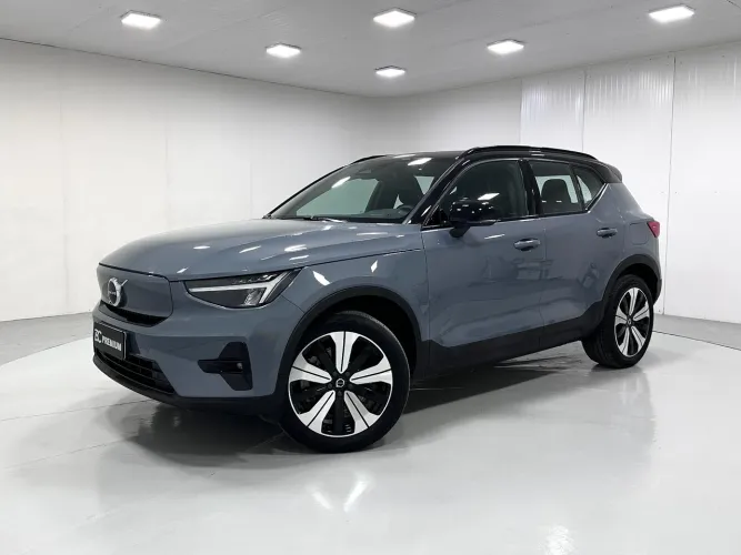 Volvo XC40 Recharge Plus (elétrico) 2023