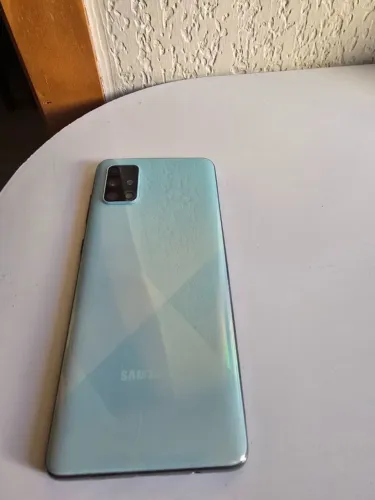 Galaxy A71 128GB 6GB Ram funcionando, porém com problema de rede 4G.