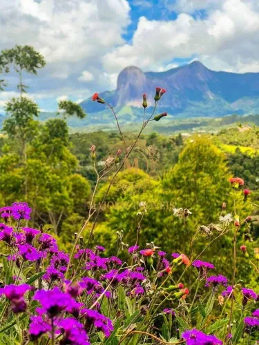 Oportunidade com vista para Pedra Azul - Região da Rota dos Lagos