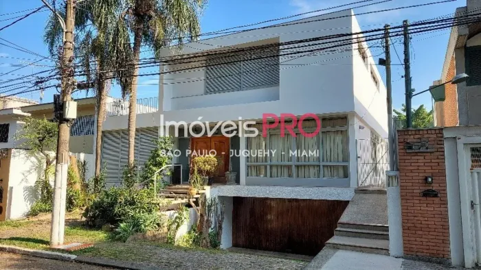 Bela Casa - Jardim Novo Mundo - Moema - 420m2