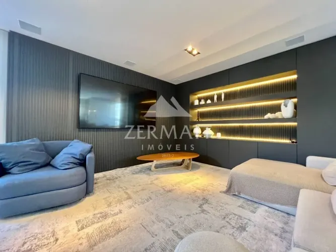 Cobertura com 4 dormitórios à venda, 224 m² por R$ 2.700.000,00 - Victor Konder - Blumenau