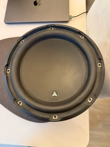 JL Audio 10W3v3-4 - 500W RMS - Grave de Referência
