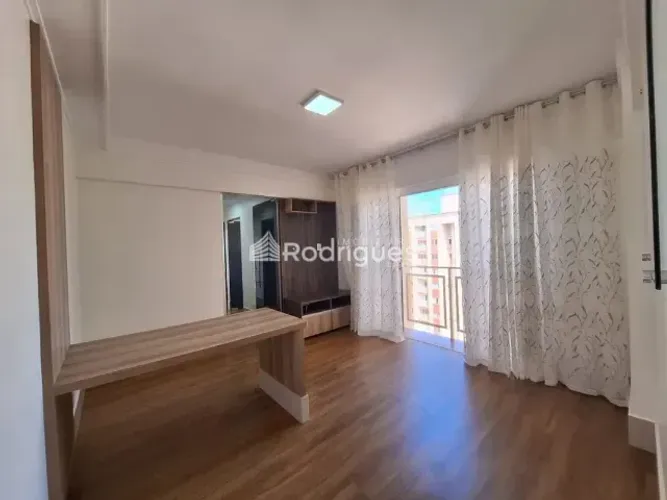 QNM 33 Área Especial H