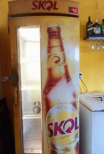 Vendo Freezer Cervejeiro Vertical 