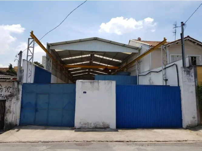 Galpão na Rua Quinta de Santa Luzia, 101 400 m²