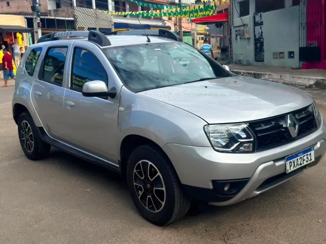 Renault Duster Dynamique 2.0 Hi-flex 16V Aut. 2016