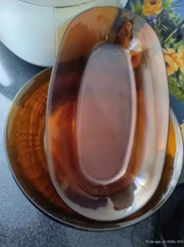 Pratos para bolo e travessas
