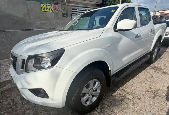 Nissan Frontier S CD 4X4 2.3 TB Diesel Mec. 2022