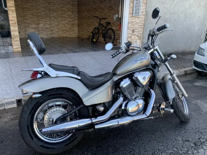 Honda Shadow 600 - 2001 | 48.000 km