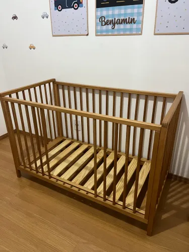 Berço evolutivo-madeira maciça