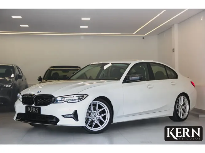 BMW 320I 320i 2020