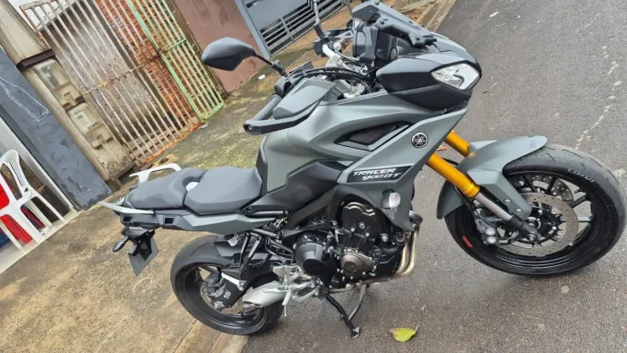 Vendo moto tracer 900 gt