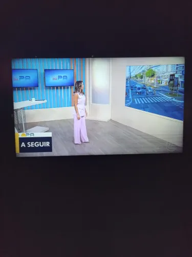 vendo uma TV