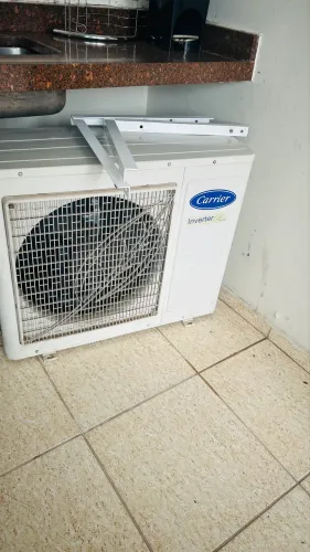 Ar split inverter Carrier 22000 btus Q/F
