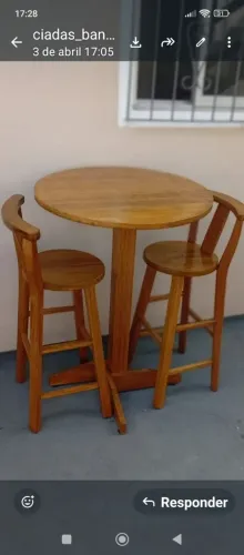 Mesas e banquetas bistrô
