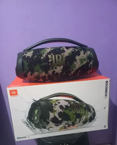 JBL Bombox 3