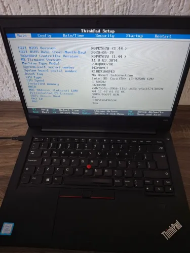 Notebook Lenovo ThinkPad E480, core i5 de 8ª ger, 16GB de ram, SSD 240GB, bateria ok
