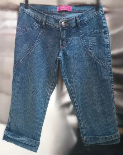 Bermuda Jeans Pedal Capri tam 46 WA for Girls
