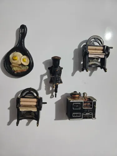 Lote com 5 Imas de Miniaturas Decorativas