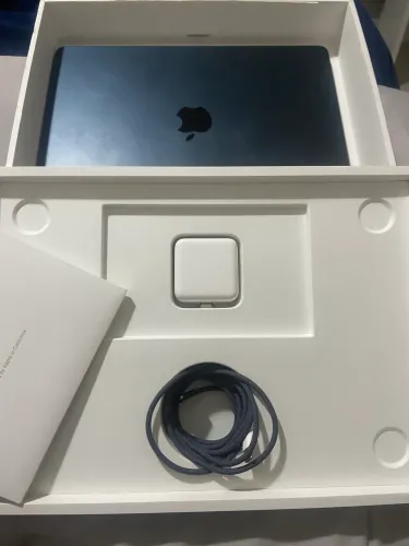 Macbook air 512GB M4 2025 c/ caixa e NOTAF