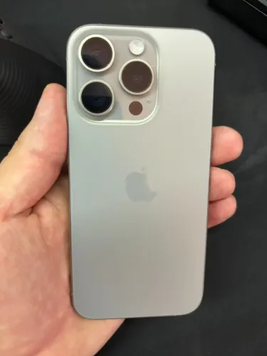 iPhone 15 Pro 128GB ? Titânio Natural