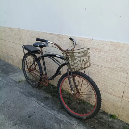 Vendo bicicleta em bom estado, retirado no local