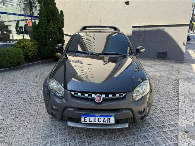 Fiat Strada Adventure 1.8/ 1.8 Locker Flex CE 2015