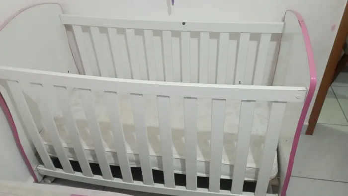 BERÇO COM COLCHÃO!!