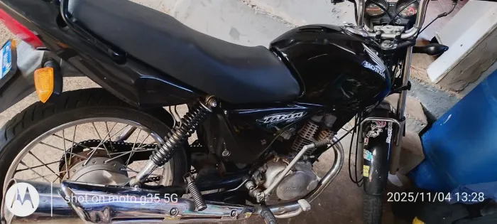 Titan 150 carburada