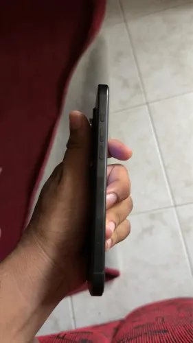 Vendo iPhone 16 pro max , aceito aparelho como entrada !