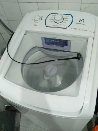 Máquina de Lavar Eletrolux 1 ano de uso